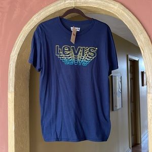 Levi’s T shirt